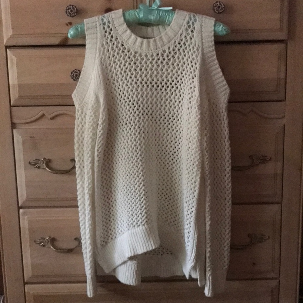 ALLSaints | Arzana Open Shoulder Top in Off White